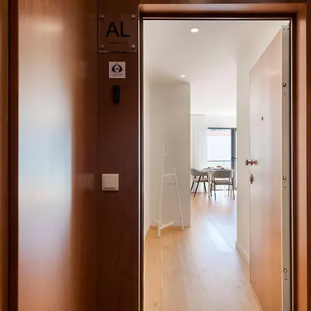 Apartment Lovelystay - Heart Of D. Pedro Iv *