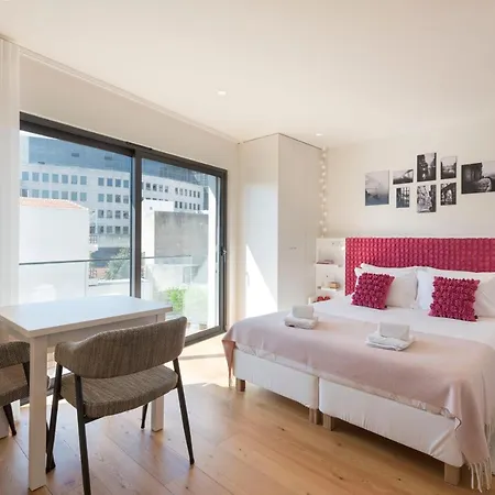 Apartment Lovelystay - Heart Of D. Pedro Iv *
